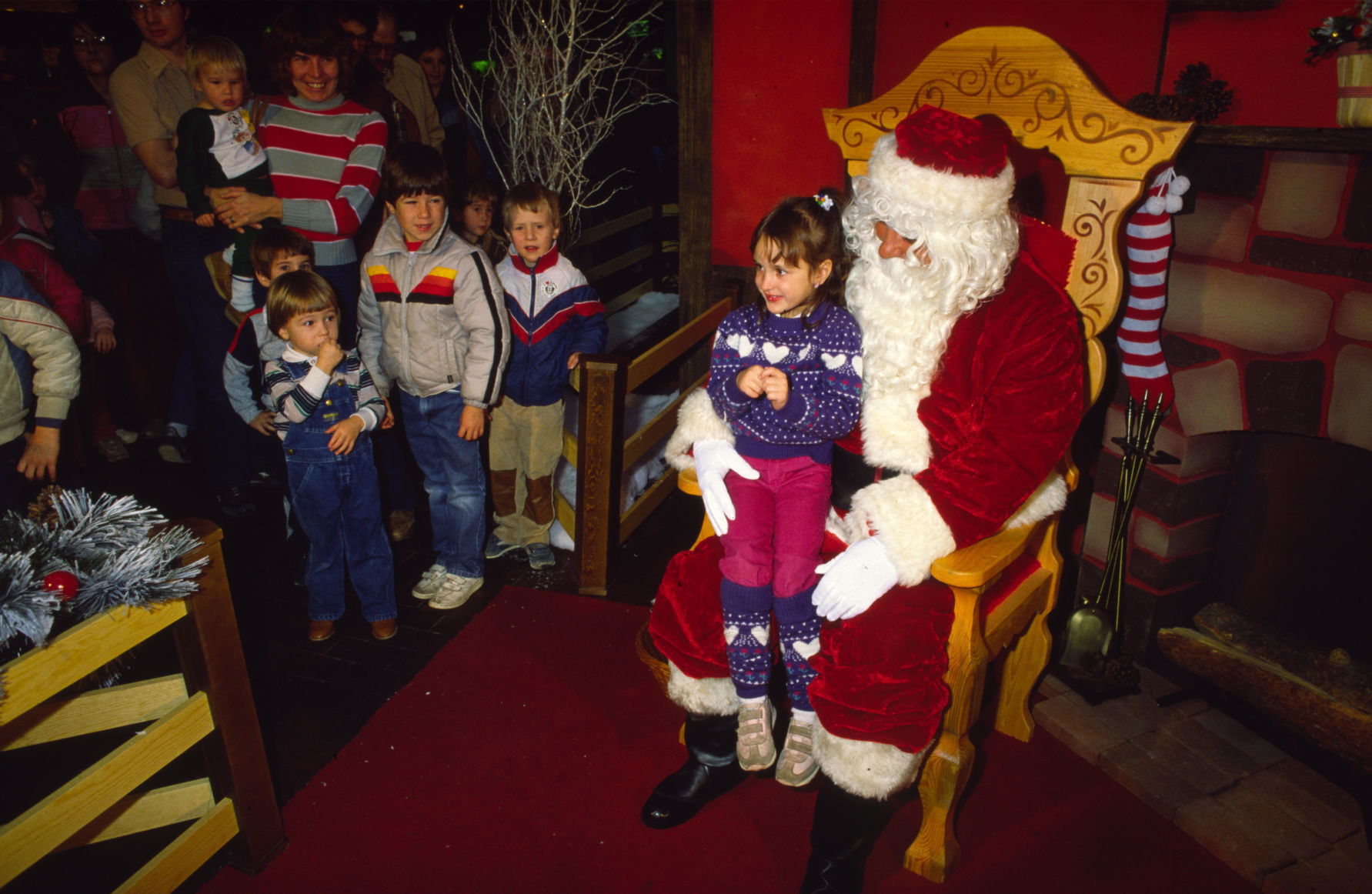 Santa at Rimrock Mall, 1984